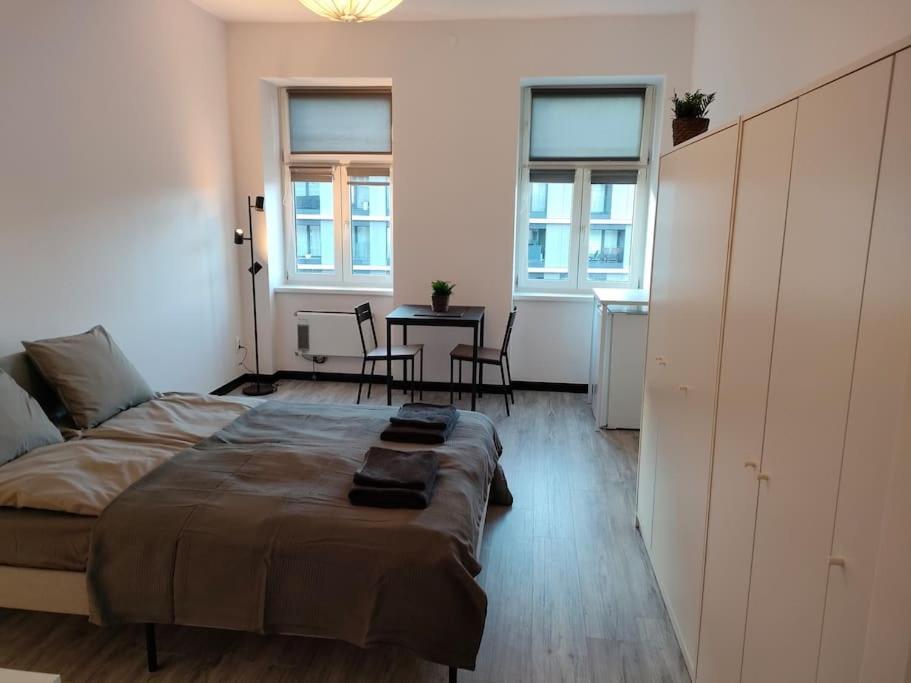 Cozy Room - 10 Min.From Rynek Wroclaw Luaran gambar